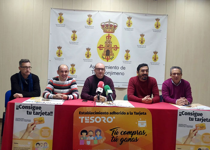 El Ayuntamiento y la Asociación de Empresarios de Torredonjimeno ponen en marcha la tarjeta “Tesoro”