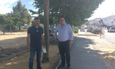 Intervención en la avenida de La Forja para duplicar los aparcamientos disponibles