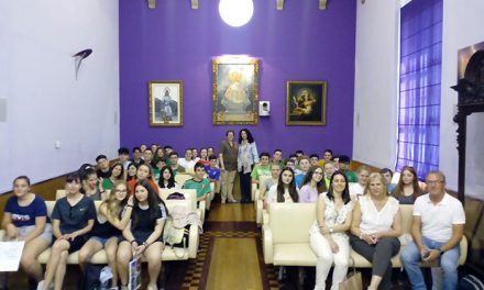 El Ayuntamiento recibe a alumnos alemanes de intercambio escolar en el colegio Pedro Poveda