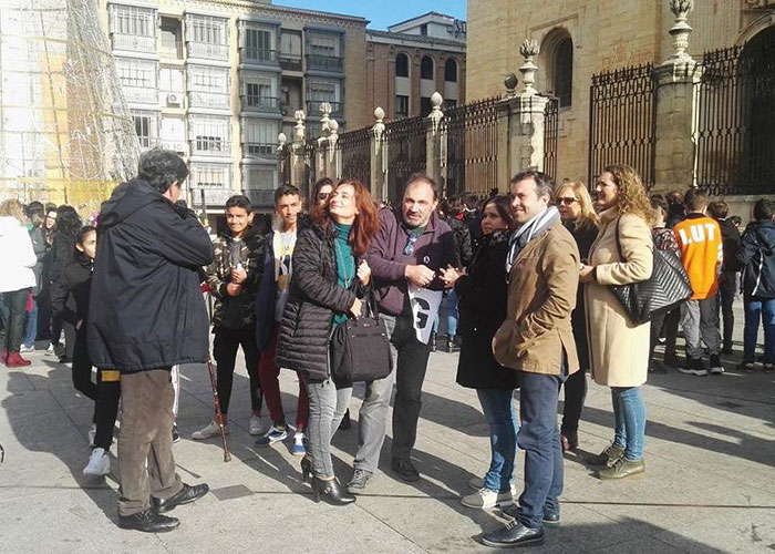 Cerca de 1.000 alumnos de diferentes institutos de Jaén participan en una actividad contra la violencia de género