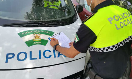 La Policía Local de Jaén levanta 24 actas por no emplear la mascarilla y 29 por botellón