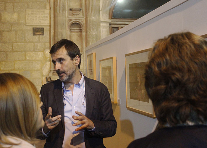 La actividad cultural de la UJA puede verse a través del objetivo de Fernando Mármol, en el Museo de Jaén