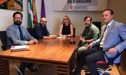 Cantos apuesta por establecer sinergias con los autónomos a los que hay que brindar «apoyo y medidas» por el bien de Jaén