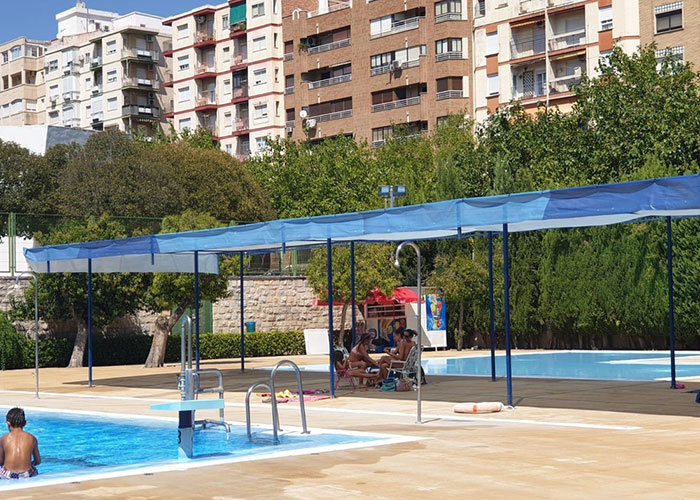Las piscinas municipales de El Tomillo y La Salobreja cierran el domingo tras recibir a casi 12.500 usuarios desde su apertura el pasado 23 de junio