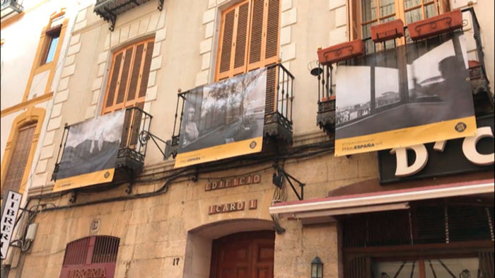 El Ayuntamiento invita a pasear por el casco antiguo de Jaén y recorrer la exposición #PHEdesdemibalcón PhotoEspaña 2020