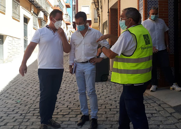 El Ayuntamiento de Jaén ultima la mejora de la calle Azulejos tras acometer la renovación de la red de suministro de agua y alcantarillado