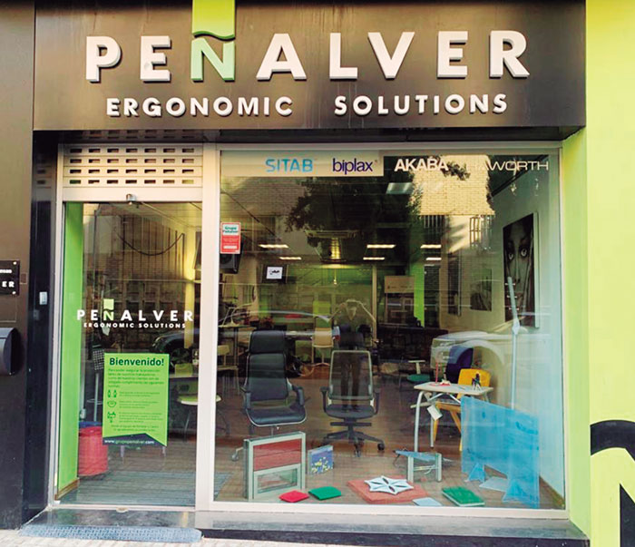 Grupo Peñalver remodela su tienda para adaptarla a las exigencias del mercado