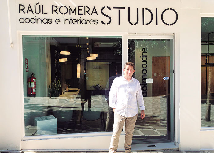 Raúl Romera Studio: Cocinas con estilo, bien hechas y que expresan emociones