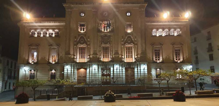 Mejora de la iluminación del Palacio Municipal para realzar su monumentalidad
