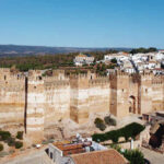 Castillo de Baños de la Encina. Alhaja arquitectónica medieval encallada a orillas del Rumblar